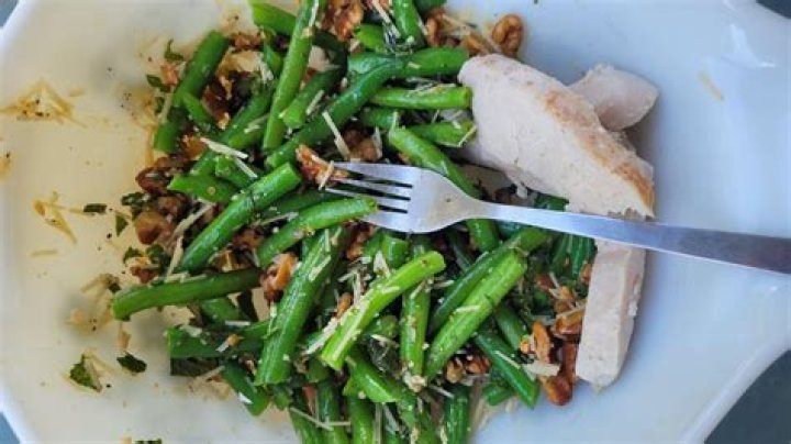 asparagus and egg salad with walnuts and mint