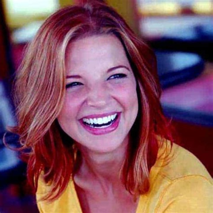 Hallie Gnatovich Biography, Wiki, Age: Facts about Josh Gates’ ex-wife.