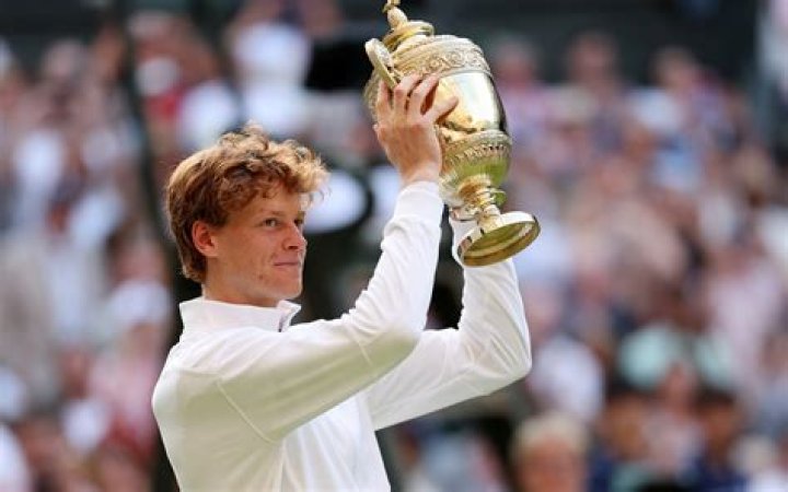 Holger Rune backed to win Wimbledon by former champion