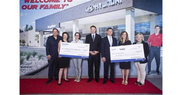 Hyundai Hope and Gary Rome Hyundai Donate $25,000 to Combat Hunger at Dealership's 25th Anniversary Celebration