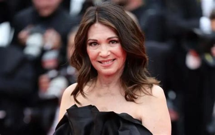 Justin Gaston Biography