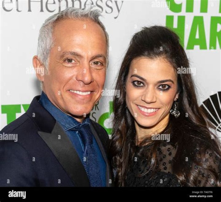 Meet Margaret Anne Williams, the bio of Geoffrey Zakarian's wife