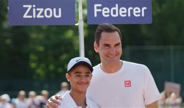 Roger Federer keeps his promise to young fan in awe-inspiring secretly filmed video