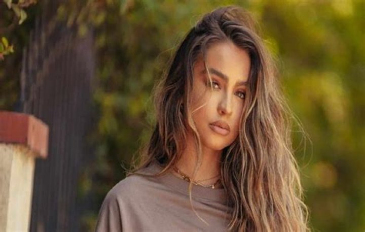 Sommer Ray Height: How the Instagram Star Flaunts Her Curves and Fitness